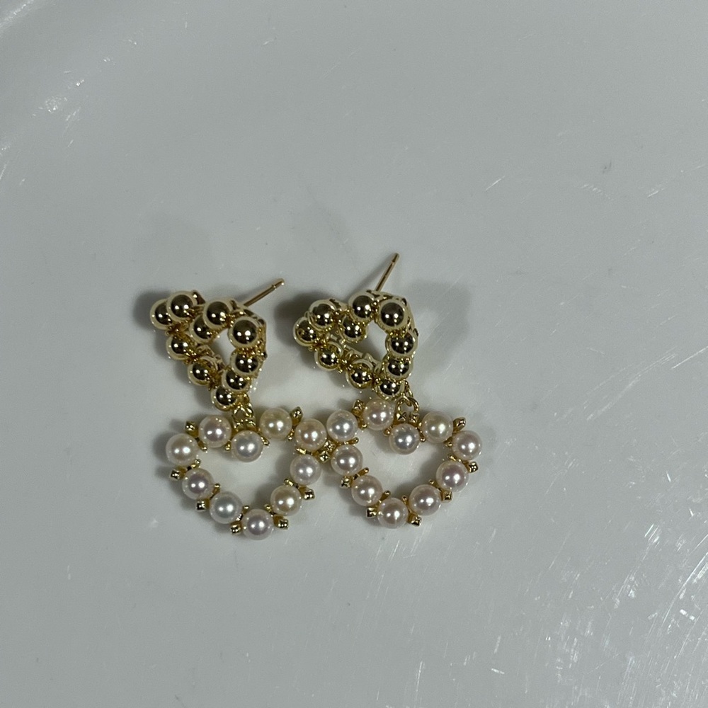 Kendra Scott Gold Pearl Heart Drop Earrings
